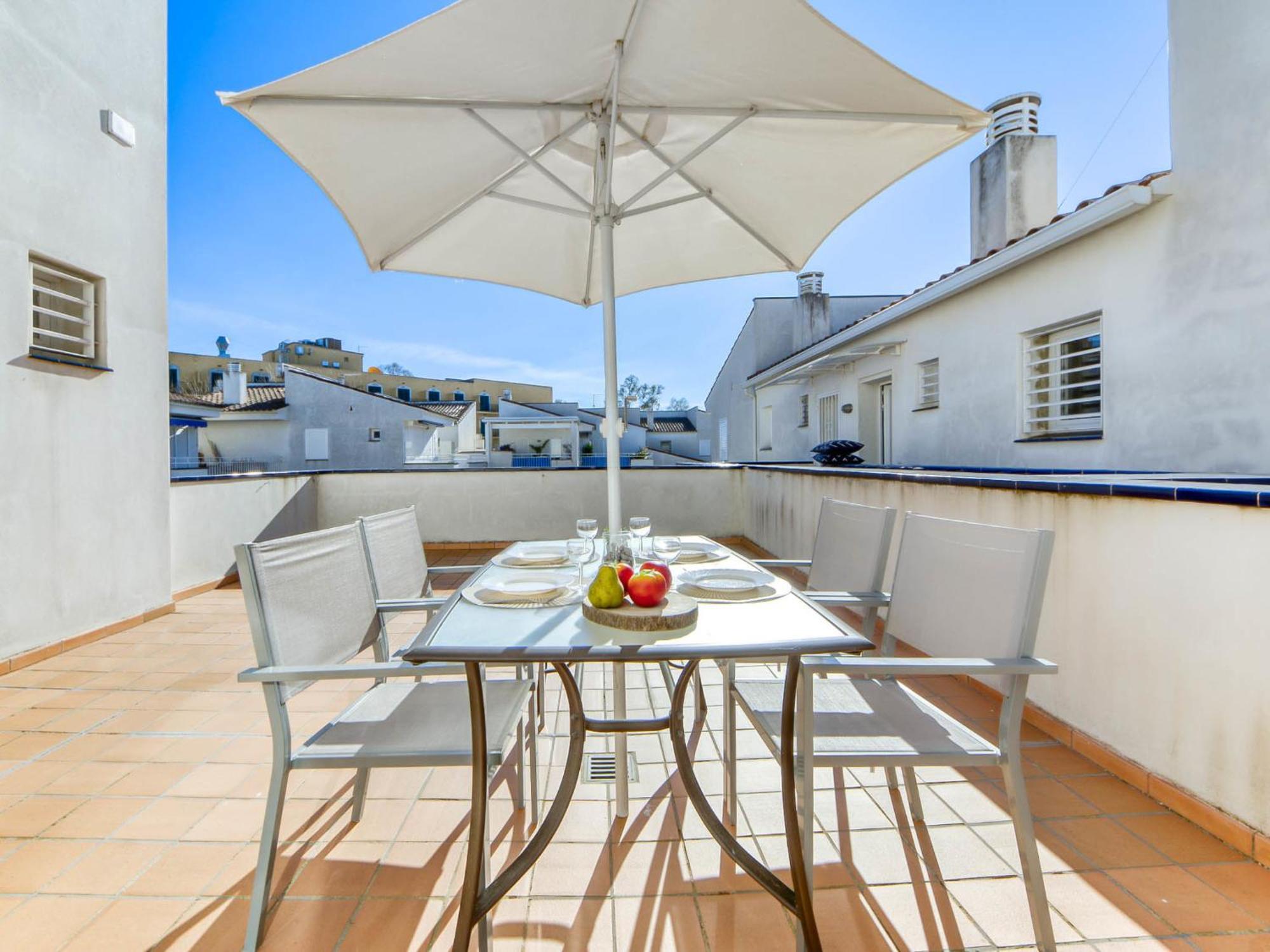 Apartment Platja De Roses-6 By Interhome Exterior photo